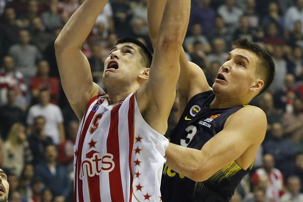 Posle brutalnih uvreda, Bogdanovića je ispred Pionira sačekalo nešto potpuno neočekivano! (VIDEO)