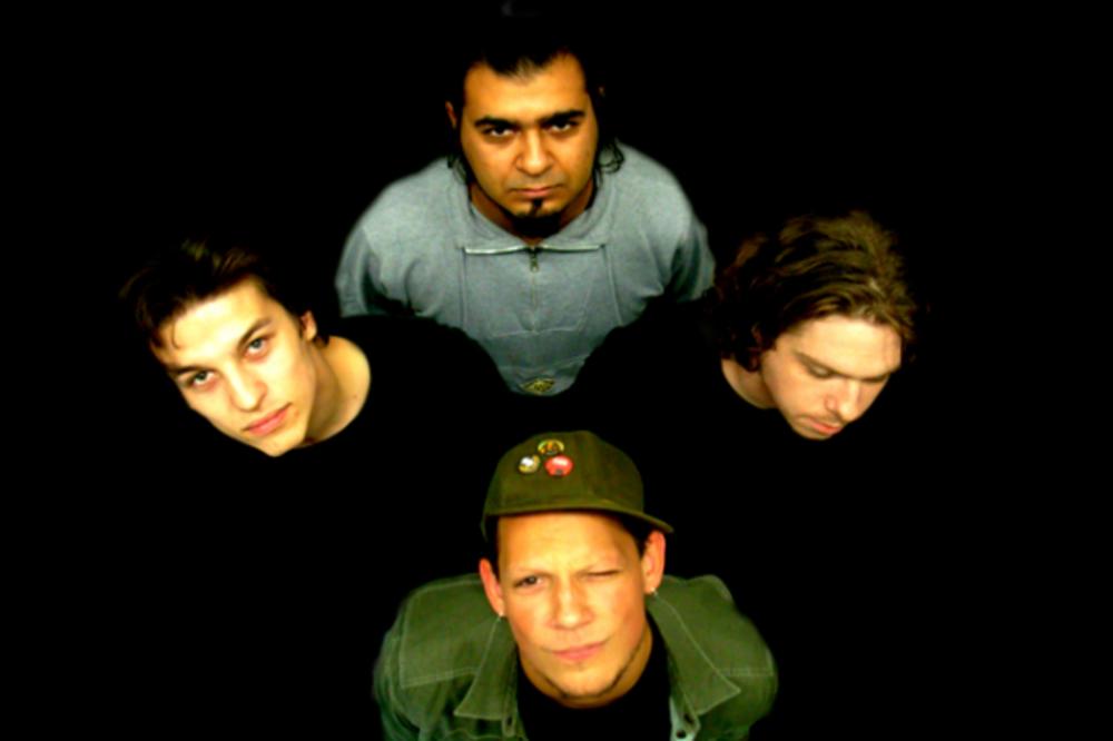 Metalci, navalite! U Domu omladine vas očekuje prava poslastica! (VIDEO)