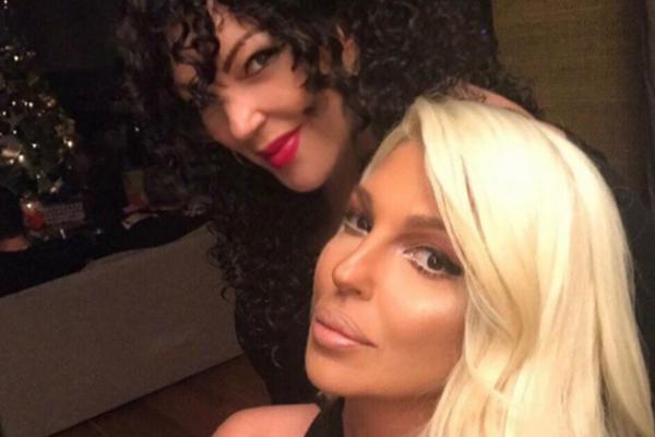 BLAM, BLAM, BLAMČINA! Karleuša htela da se sredi u fotošopu, a ovu sramotu će zapamtiti zauvek! (FOTO)