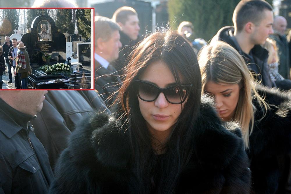 JEDNA JEDINA U tako teškom momentu je uspela... Evo zašto su svi na Arkanovom parastosu gledali u Anastasiju! (FOTO)