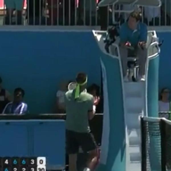 Incident na meču Viktora Troickog: Zbog žestoke svađe sa sudijom, morao i supervizor da reaguje! (VIDEO)