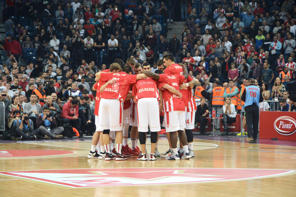 Košarkaši Zvezde nisu ni otputovali u Španiju, a već ih je sačekao OGROMAN PROBLEM! (FOTO)