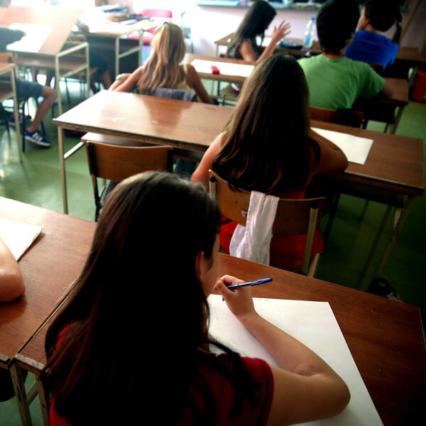 U OVOM GRADU ZBOG KORONE ZATVORENE ŠKOLE: Štab za vanredne situacije odlučio, poznato kada ponovo POČINJU SA RADOM!