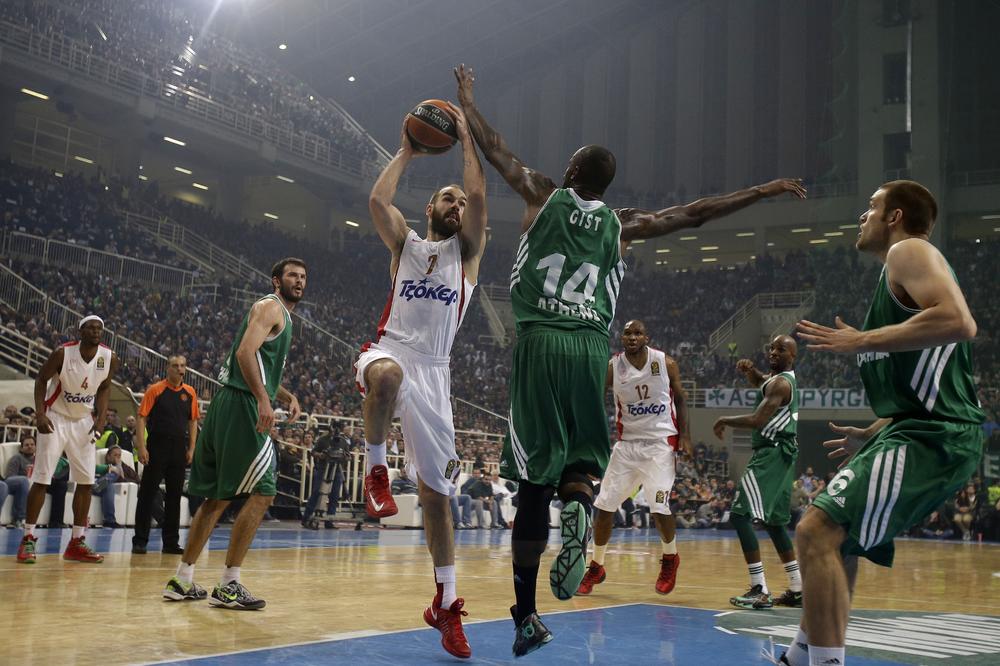 Panatinaikos prekinuo užasan niz i srušio Pirej u ludom grčkom derbiju! (VIDEO)