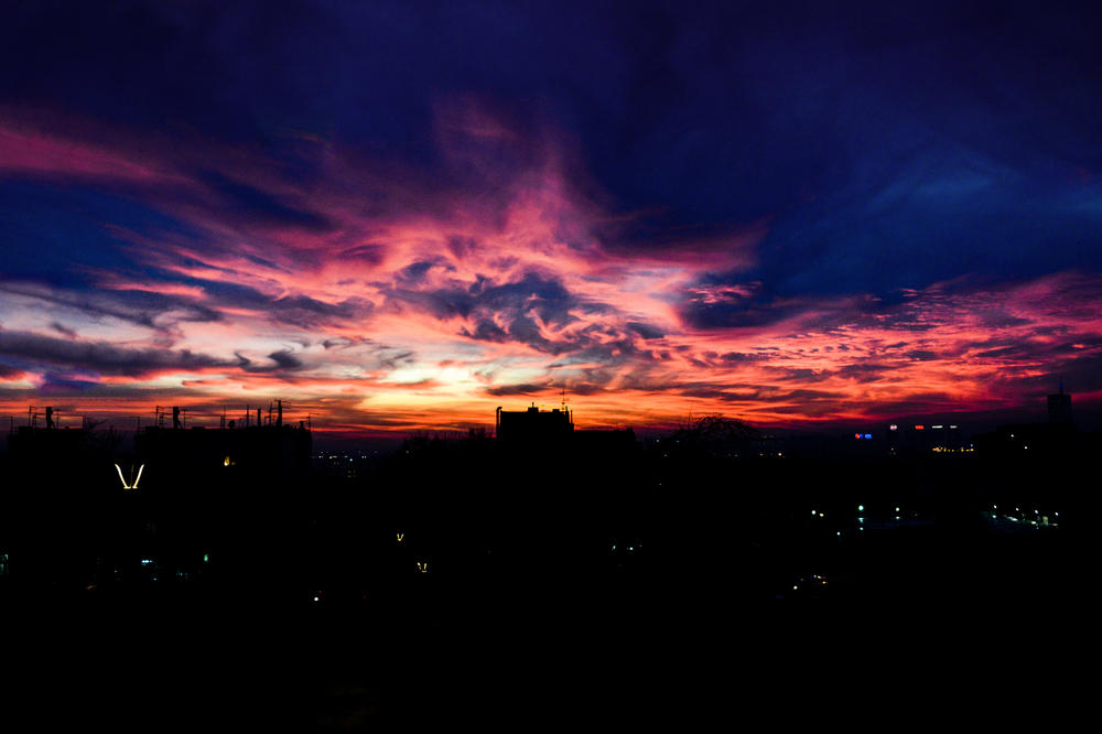 U BEOGRADU SE SINOĆ DESILO NEŠTO ŠTO NE PAMTIMO: Ovo je potpuno NEVEROVATNO!