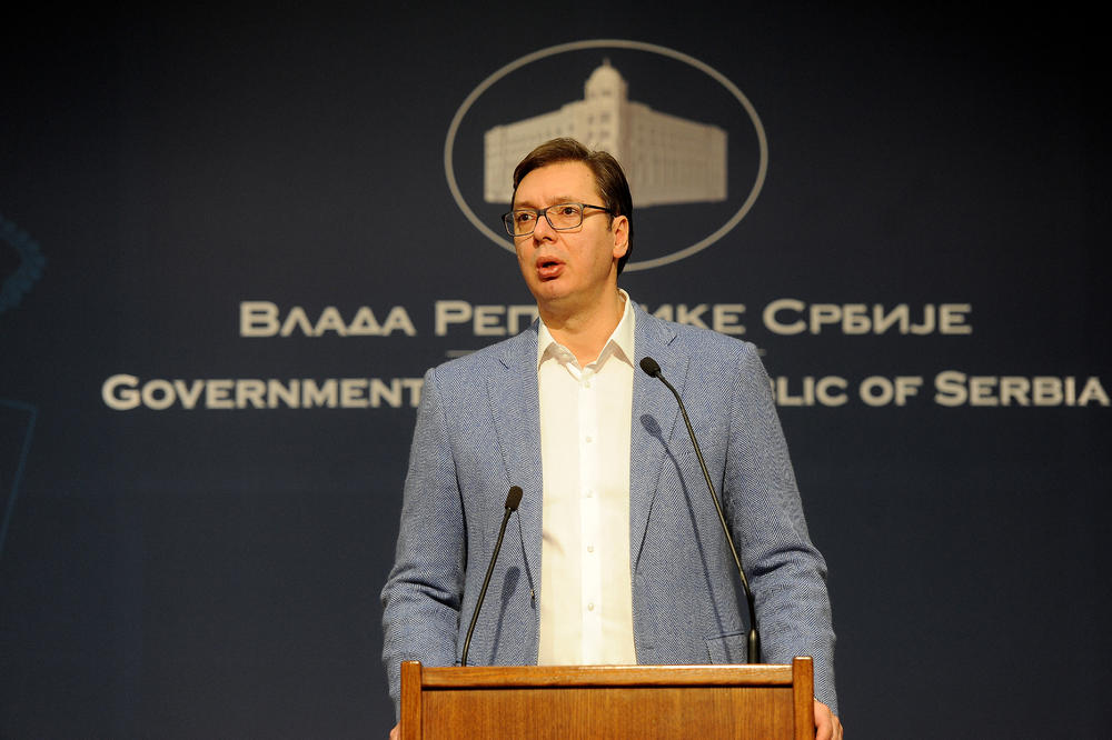 Vučić: Može i vruća linija sa Prištinom - samo da bude mira!