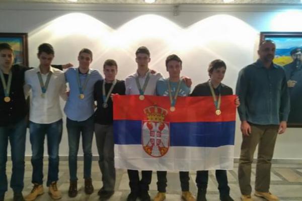 PONOS SRBIJE: Mladi matematičari iz Srbije pregazili konkurenciju i doneli svojoj zemlji zlatne medalje!