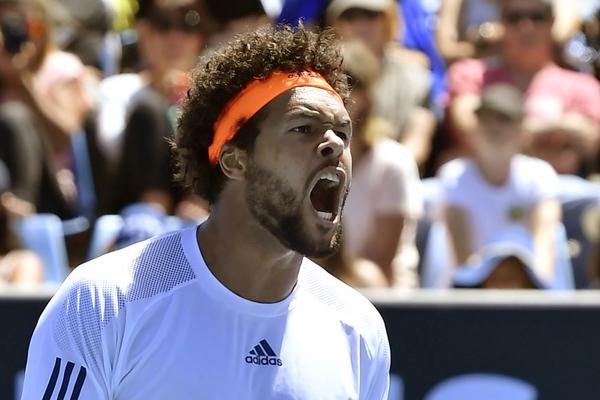 Conga sav bes zbog onoga što mu je radio Đoković u karijeri, iskalio na Duciju Lajoviću! (FOTO)