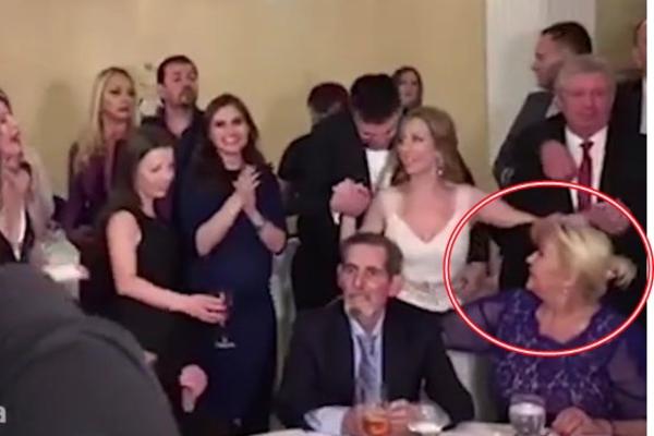 Bogoljub igrao na stolici, a ona pevala! Predsednica Hrvatske kod KARIĆA NA ROĐENDANU?! (FOTO)