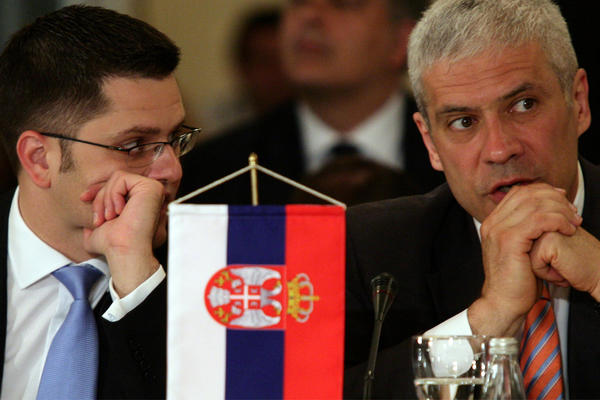 JEREMIĆU PAKUJU AFERU: Izmislili da duguje Borisu Tadiću 300.000 evra!