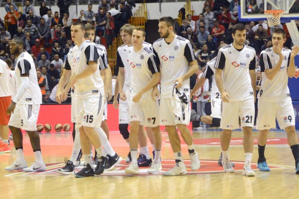 Sudbina crno-belih u Pioniru, Ludvigsburg i Sasari jednom nogom u osmini finala! (FOTO)