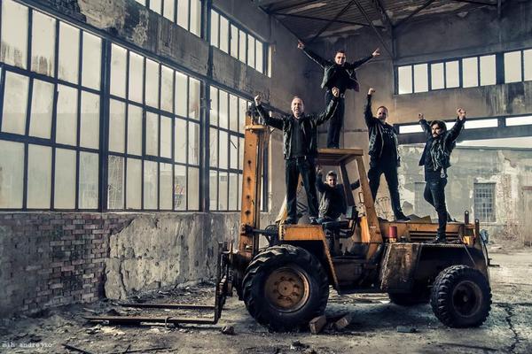 Neću biti samo list u vašoj glasačkoj kutiji: Novi spot Dža ili Bu (FOTO) (VIDEO)