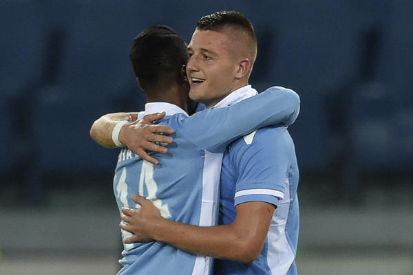 Hladan tuš za srpski Lacio u sred Rima, Inter igra kao navijen! (VIDEO)