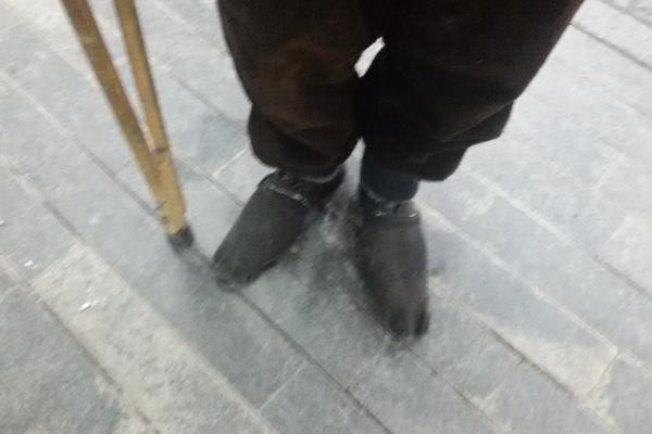 DALA ROMU MILOSTINJU, PA SU POČELI DA JOJ DOLAZE NA VRATA SA PRETNJAMA: Uzeli su 90.000 EVRA dok nije sve prijavila