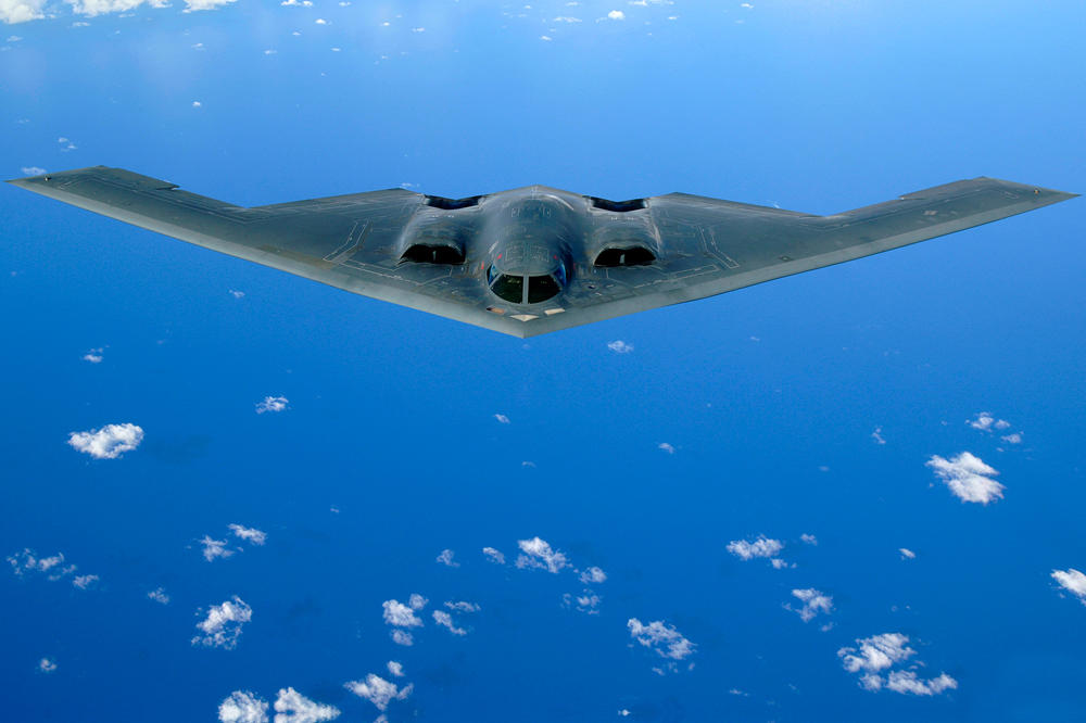 AMERIKANCI BOMBARDOVALI DŽIHADISTE U LIBIJI: Nevidljivi B-2 gađali kampove ISIS