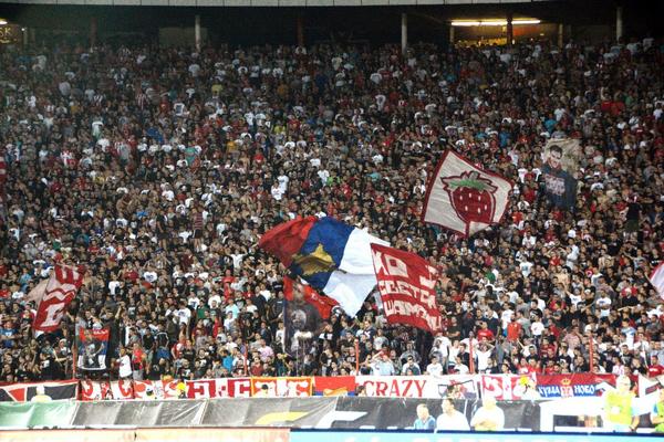 SPEKTAKL UVELIČAN: Jedan od najboljih svetskih arbitara sudi meč Zvezda - Spartak! (FOTO)