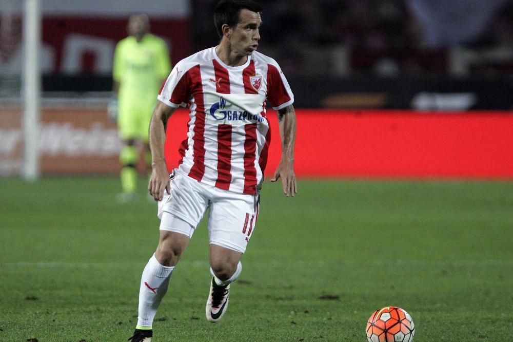 PRONAŠAO NOVI KLUB: Neprijatelj Delija obukao crno-beli dres! (FOTO) (VIDEO)