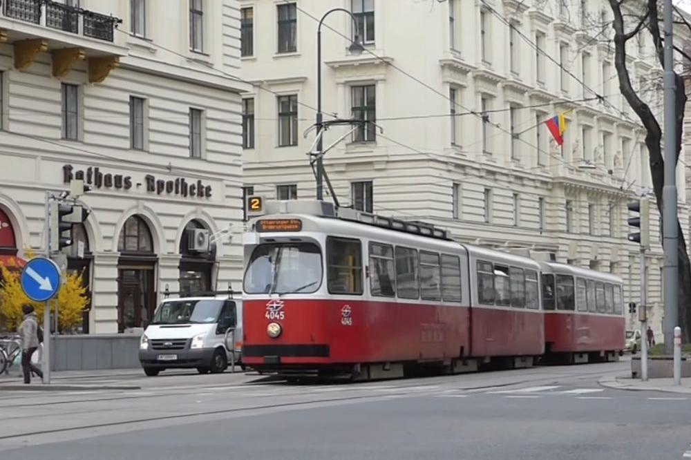 ŠTA SVE NEĆE UKRASTI: Lopovi maznuli tramvaj u centru Beča! (FOTO)