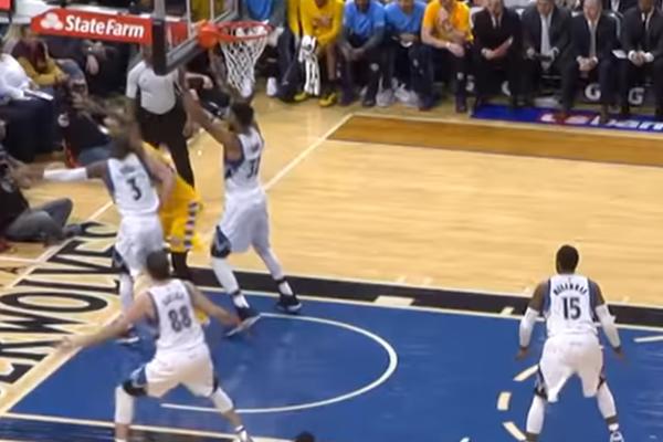 Teodosiću, vide li ti ovo? NBA gleda i ne veruje šta je izveo GENIJALNI Nikola Jokić! (VIDEO)