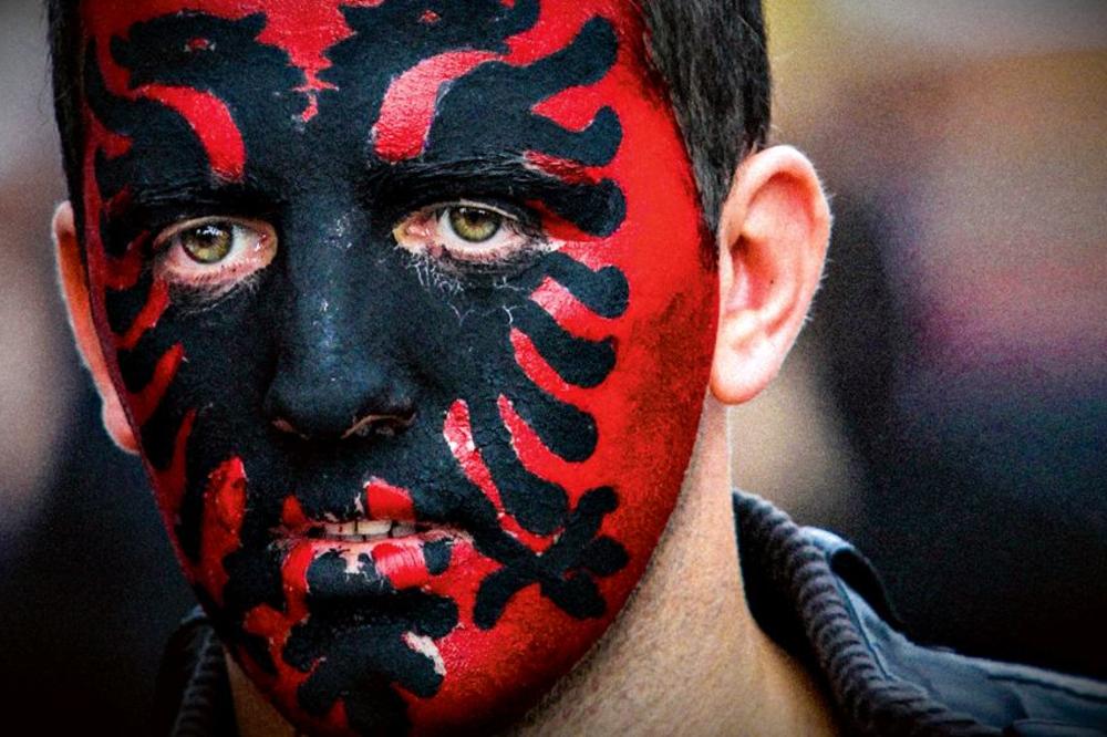 POZIVAO NA TERORISTIČKI NAPAD! Uhapšen Albanac na Kosovu!