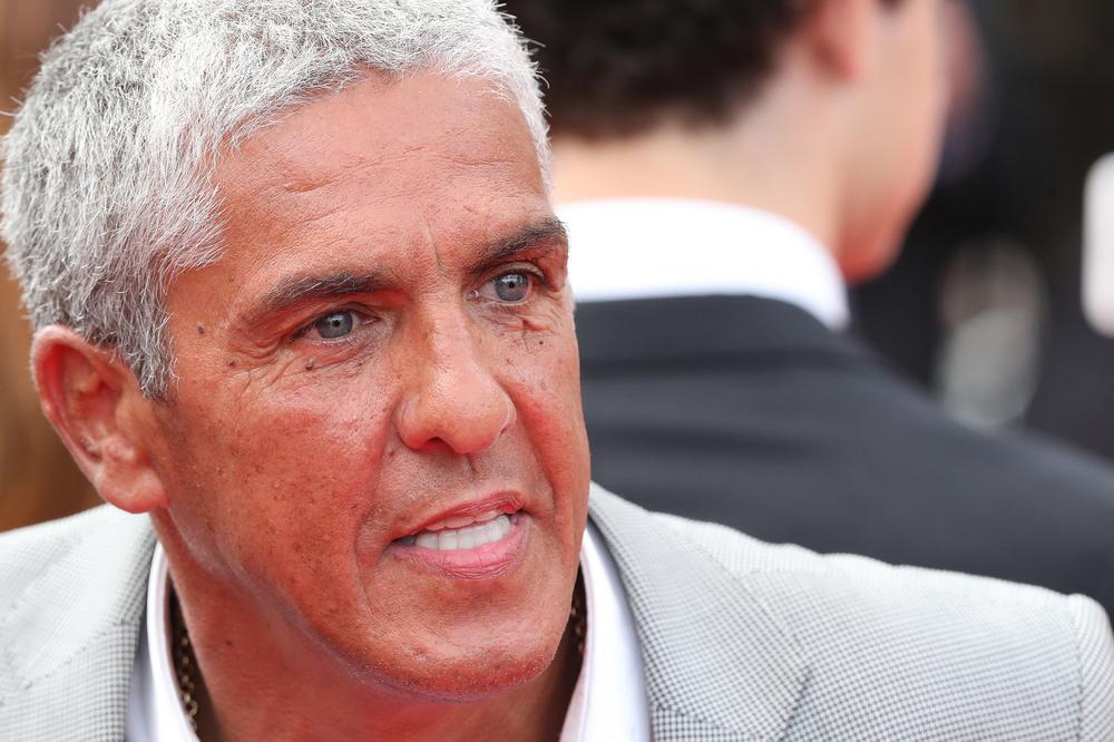 PRETUČEN U NOĆNOM KLUBU! Zvezdi filma Taksi odmah ukazana POMOĆ! (FOTO)