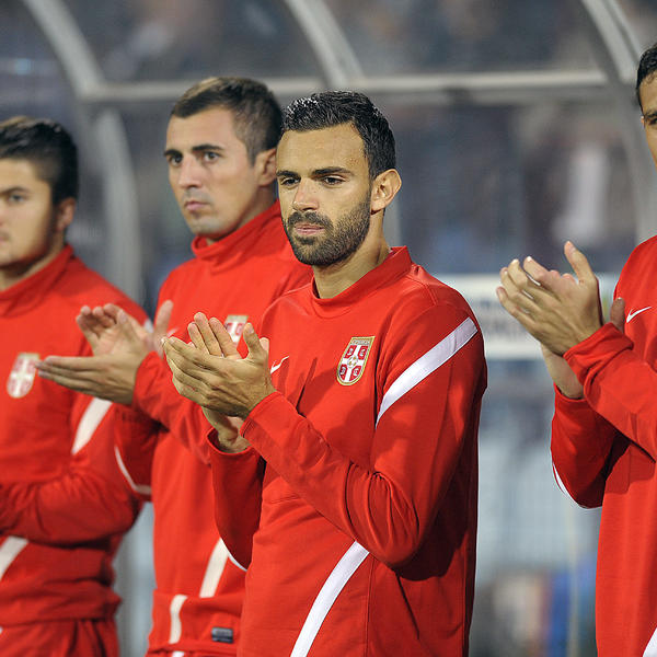 LOŠE VESTI IZ ITALIJE, POZNATI SRPSKI FUDBALER ZARAŽEN KORONOM: U njegovom klubu 11 pozitivnih!