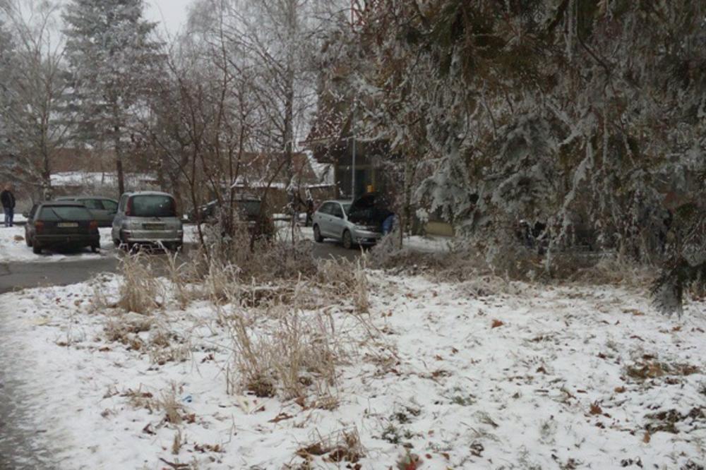 Novi detalji pljačke u Padinskoj Skeli: Lopovi došli NA SKUTERIMA, ali nisu poneli ceo plen!