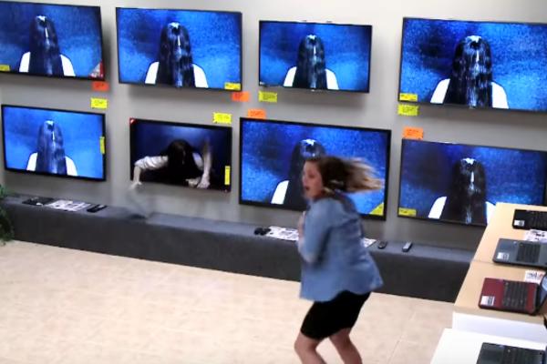 HOROR UŽIVO: Šta se krije iza TV ekrana? Devojčica iz pakla! (VIDEO)