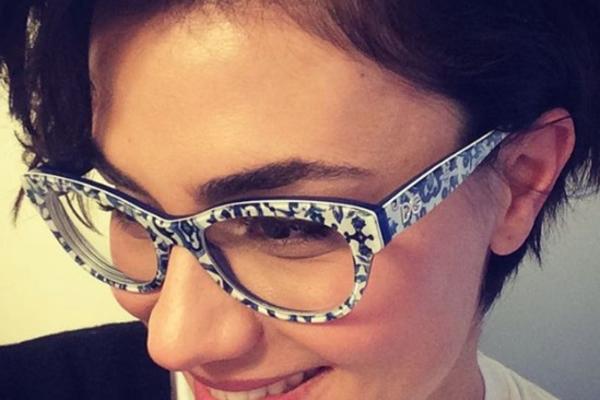 IZNENAĐENJEE Kod MIRNE baš puklo: Junakinja jedne od naših omiljenih serija TRUDNA i ne čeka samo 1 dete! (FOTO)