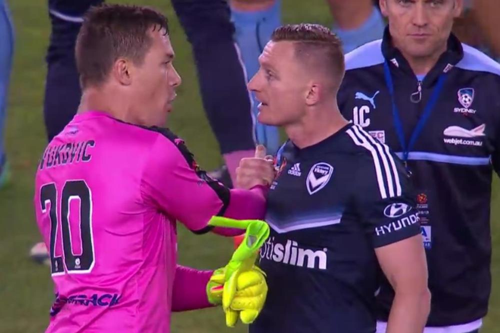 BIO JE SPREMAN DA GA RAZBIJE: Srpski golman poludeo posle onoga što mu je rekao Albanac! (FOTO) (VIDEO)