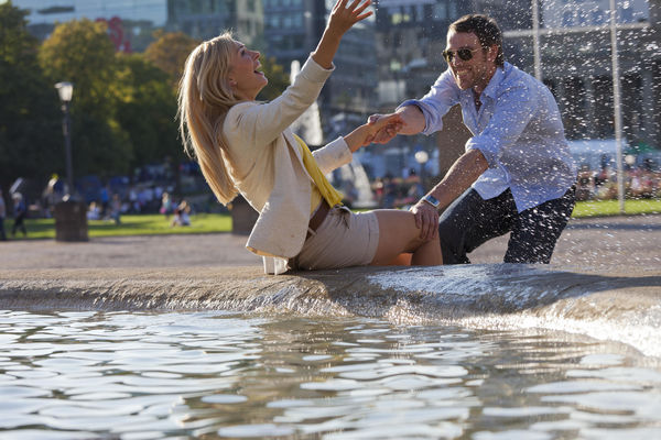 Kako uvek završiš s kretenom od  frajera? (FOTO) (GIF)