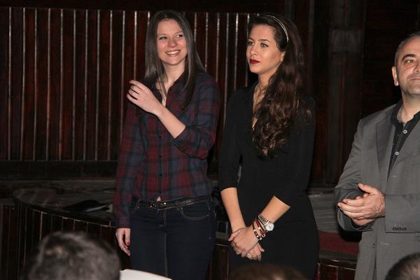 O njenom poljupcu sa koleginicom bruji Srbija, ali niste znali da je bila u vezi sa OVIM glumcem! (FOTO)