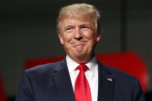 TRAMP NAKON 226 DANA PRIZNAO: BAJDEN je bio bolji, a KORONA je puštena iz laboratorije u KINI!