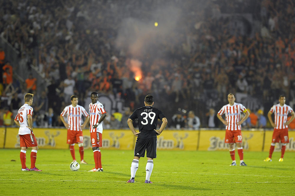Da li je ovo iko očekivao?! Nekadašnji as Crvene zvezde na korak od potpisa sa Dinamom! (VIDEO)