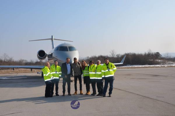 Kada je Đoković sleteo u Niš, osoblje aerodroma je moralo da uradi jednu stvar! (FOTO)