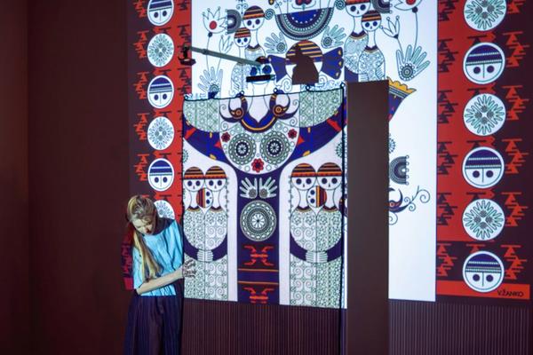 U očima zvijezde nosi, na dlanovima ruže: Izložba Elde Stanković u Galeriji Singidunum