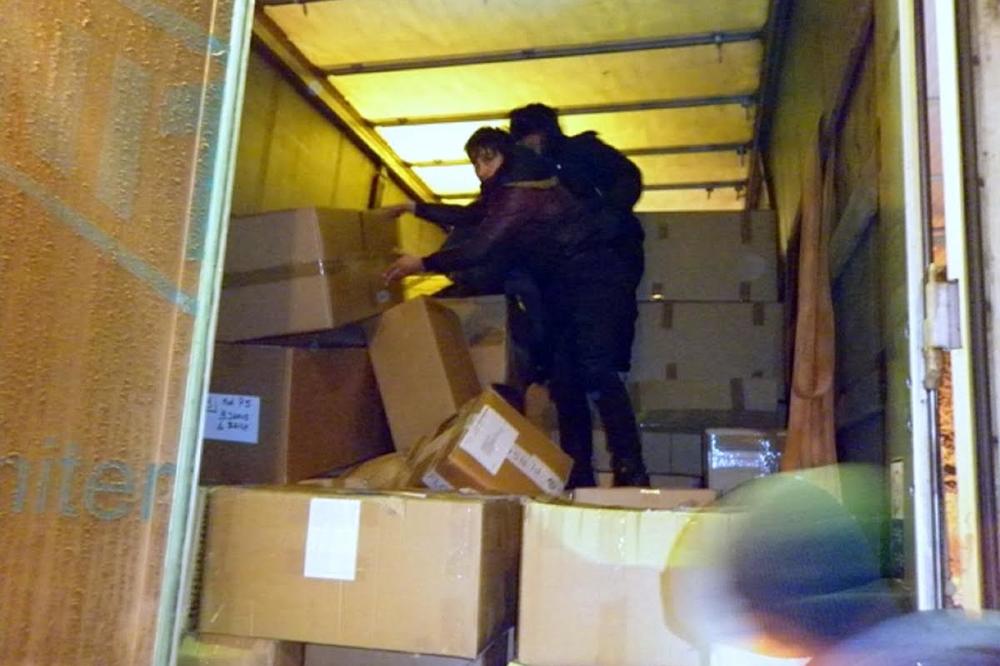 Policija pronašla 3 Avganistanca u tavanu kamiona na Batrovcima!