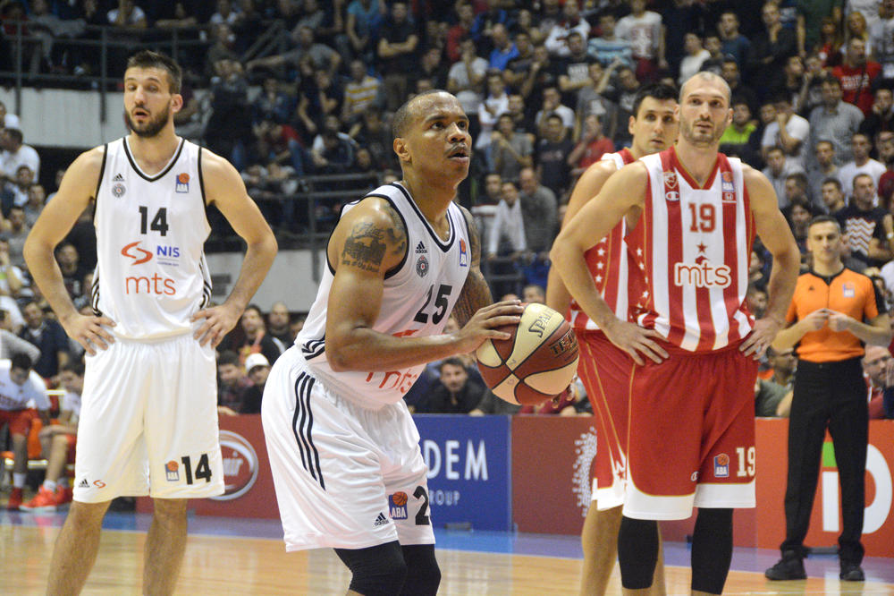 KUP RADIVOJA KORAĆA: Večiti derbi možda tek u finalu!