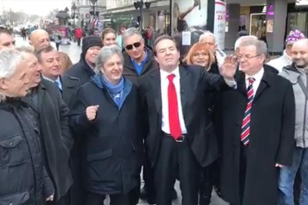 HISTERIJA U KNEZ MIHAJLOVOJ: Karić prošetao centrom BG, pogledajte reakcije! (VIDEO)