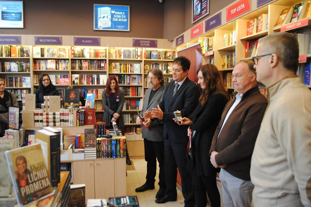 U slavu velikana: Beograd dobio knjižaru Vuk Karadžić (FOTO)