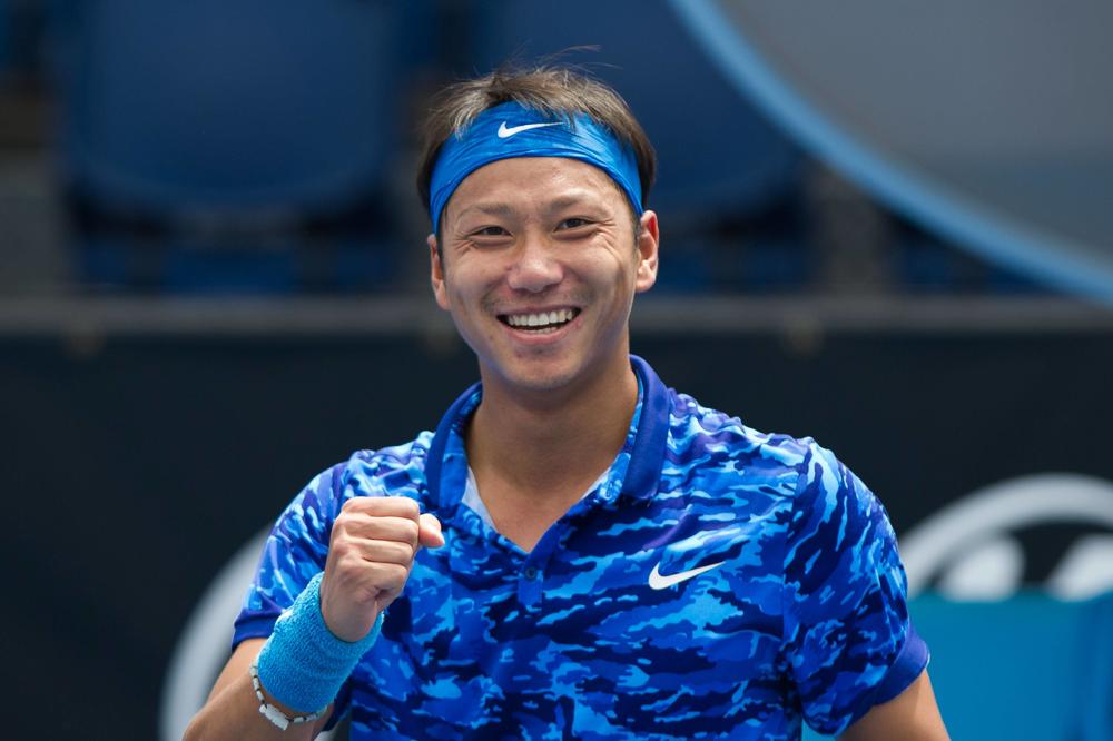 OD DANAS, SVAKI SRBIN ĆE NAVIJATI ZA NJEGA! Neverovatna izjava ruskog tenisera! (FOTO)