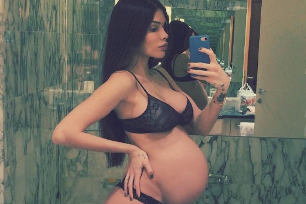 ONA JE VANZEMALJAC! Ovako izgleda Jovana samo 5 dana posle porođaja: Da li je ovo REALNO?