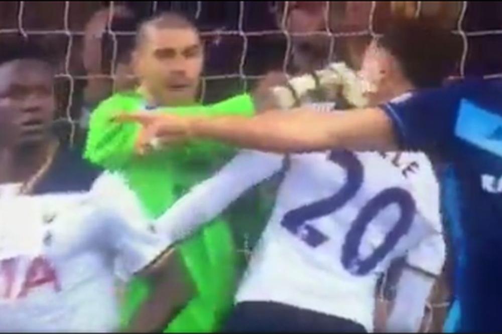 KADA ŠPANAC POLUDI: Dele Ali osetio pesnicu Viktora Valdeza! (VIDEO)