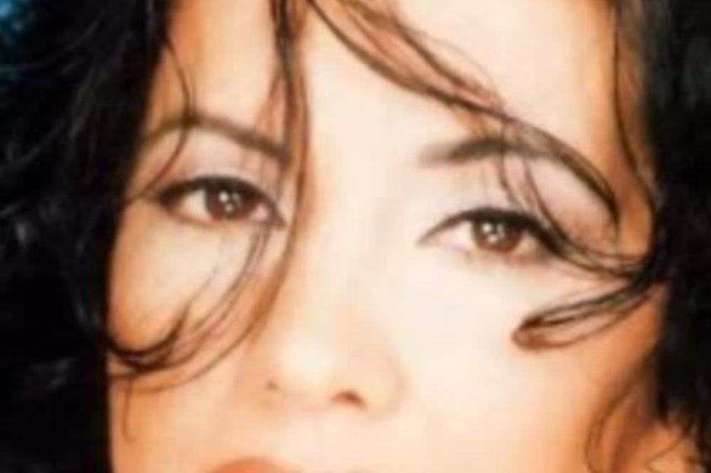 IMALA JE UBEDLJIVO NAJVEĆE HITOVE DEVEDESETIH! Pevačica koja je izgledom srušila ESTRADU sada je BELI MAG!