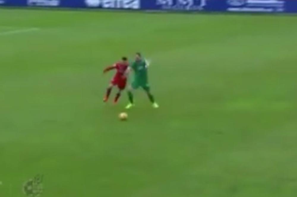 NIKOM NIJE JASNO: Bivši golman Zvezde imitirao Bajkovića i za to dobio karton! (VIDEO)