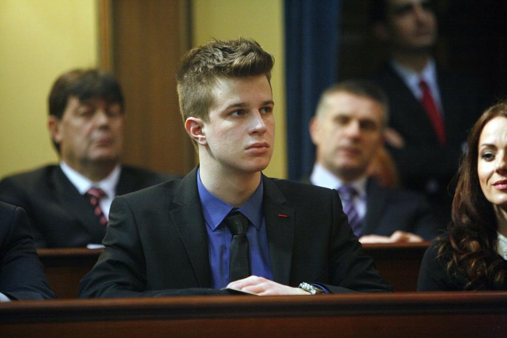 MLADI STEFAN SPASAVA ŽIVOTE MILIONA LJUDI: Ovaj naučnik je najmlađi belgijski vitez i PONOS SRBIJE!