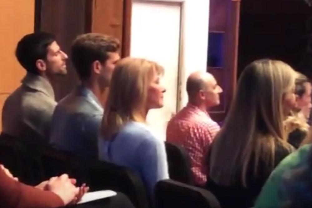 Jedna pesma na koncertu virtuoza na violini, posebno je impresionirala Đokovića! (VIDEO)