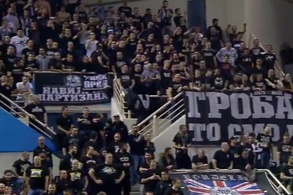 Grobari pronašli način da vređaju Čovića, a da se utakmica ne prekida! (VIDEO)