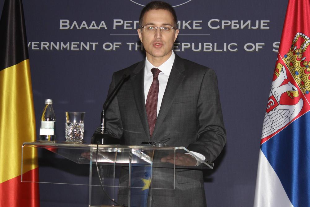 Stefanović: U Jajincima nije bilo eksplozije, ne širiti laži, očekujem hapšenje za jučerašnju bombu!