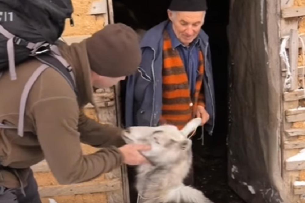 Čovek koga je Memedović sreo na putu POSTAO ZVEZDA ZBOG JEDNE REČENICE! (VIDEO)